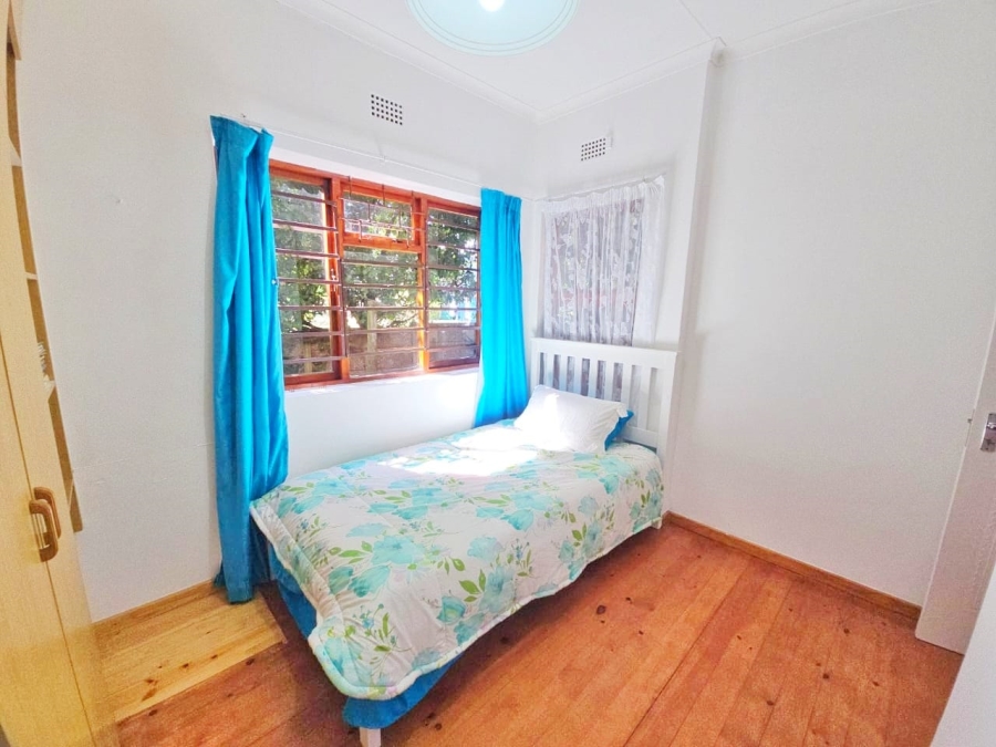 5 Bedroom Property for Sale in Kingfisher Creek Western Cape